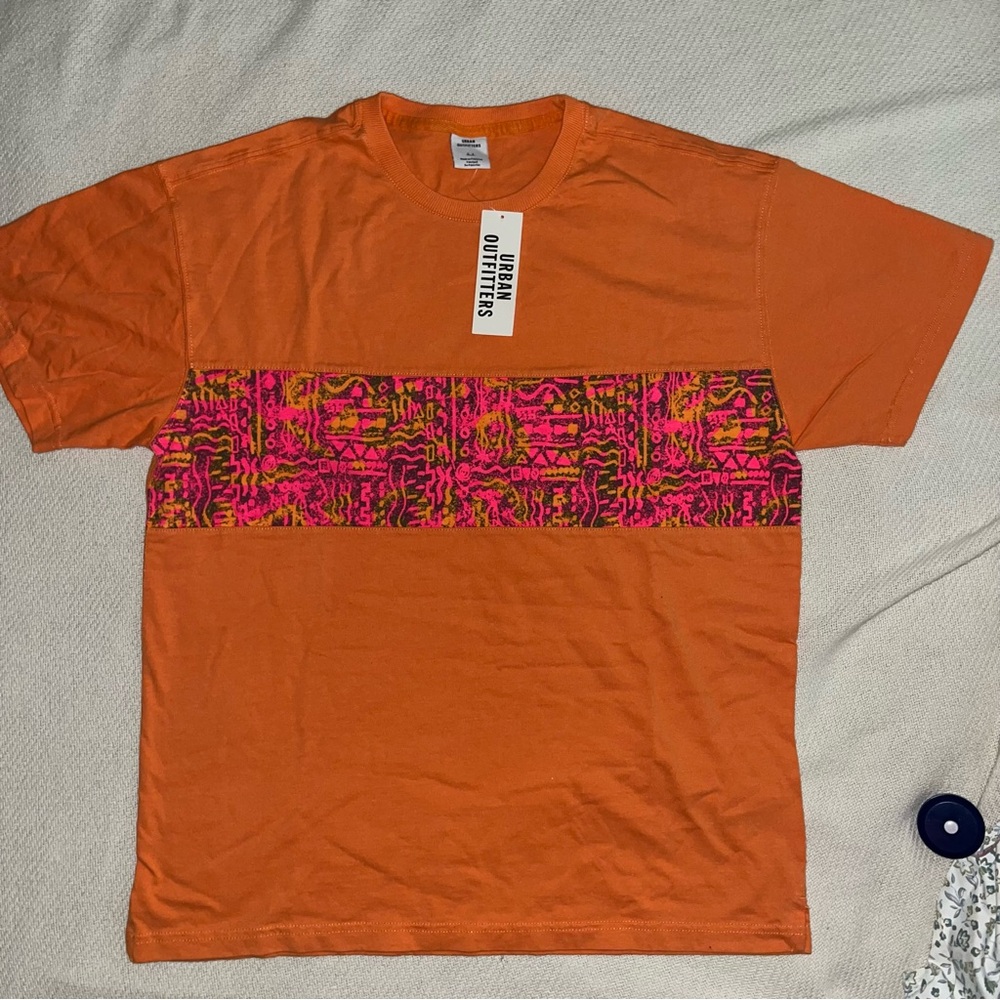 Urban Outfitters Men’s Size S T-Shirt